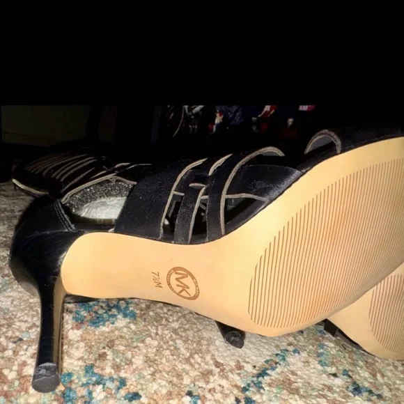 🔥 Michael Kors Gladiator Heels – Super Sexy Statement Boots! - Picture 4 of 6